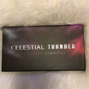 Dominque Cosmetics eyeshadow pallet